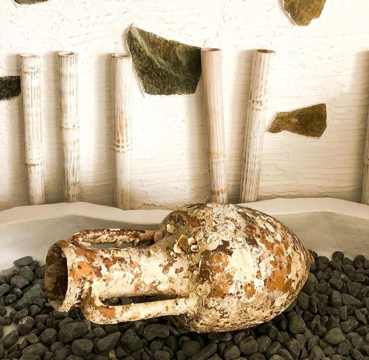Aeolos Bay Tínos المظهر الخارجي الصورة
