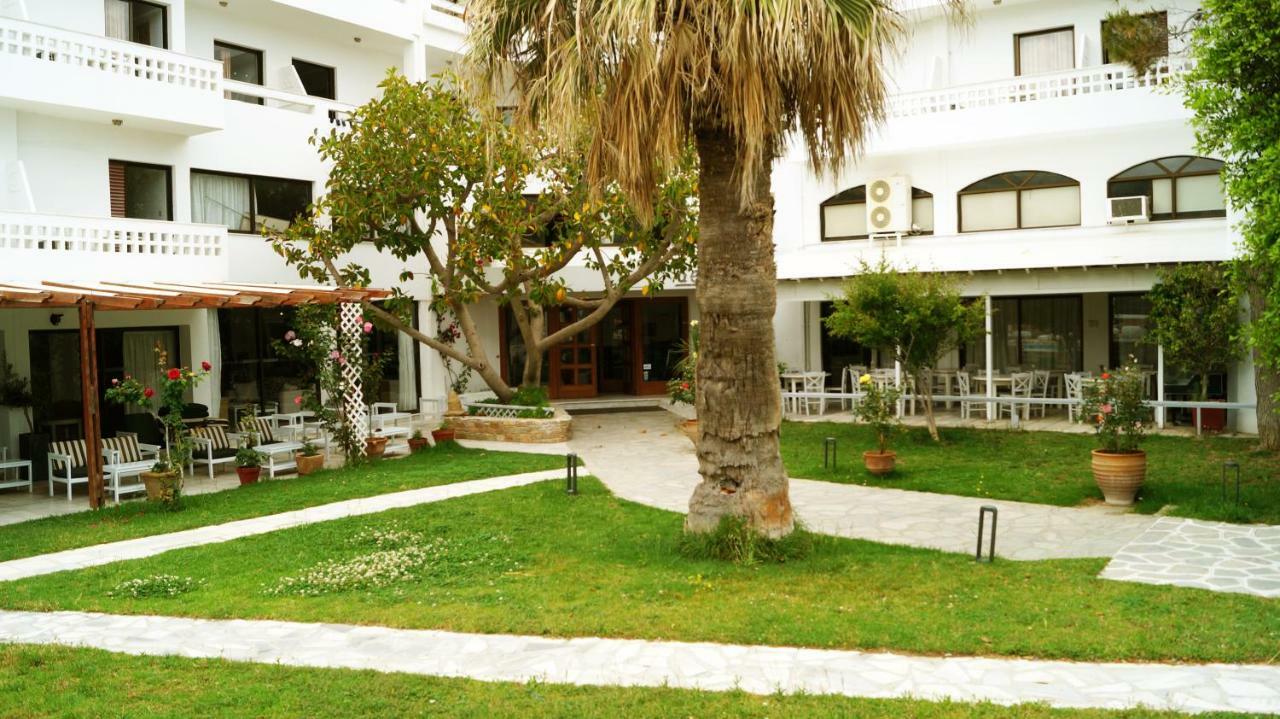 Aeolos Bay Tínos المظهر الخارجي الصورة